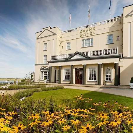 Hotel The Grand 4*